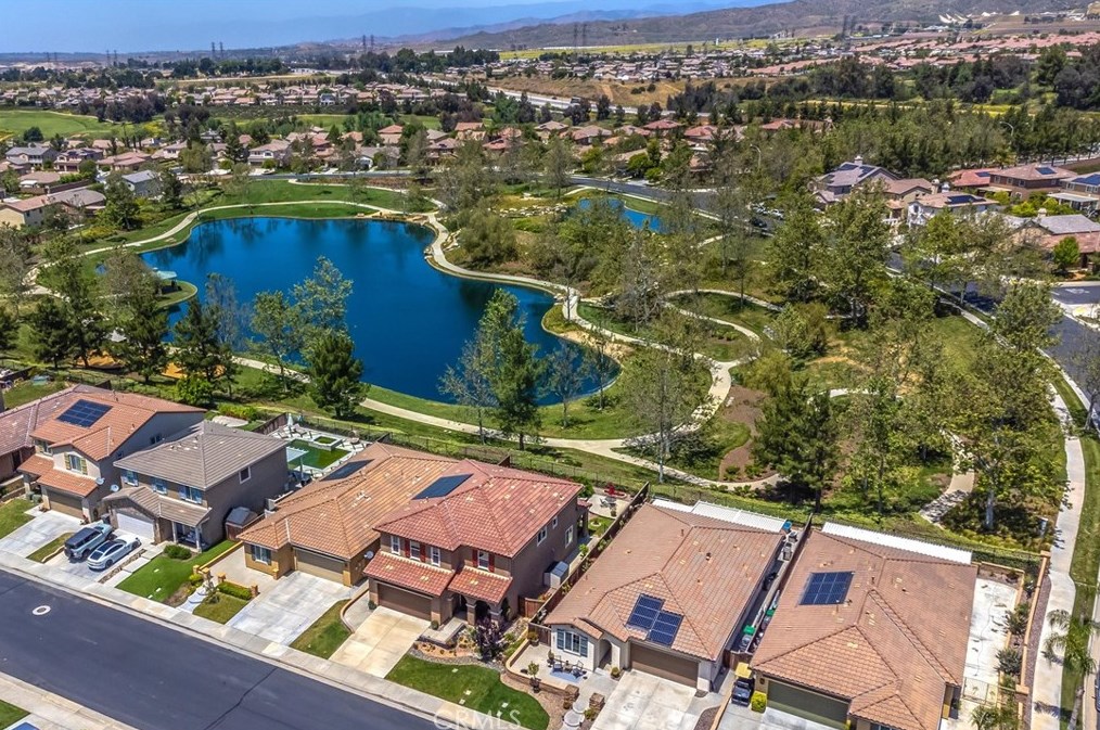 38232 Divot Dr, Beaumont, CA 92223