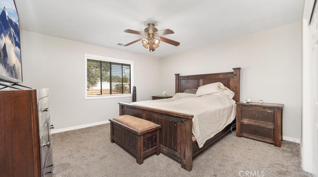 7946 Cottonwood Ave, Hesperia CA  92345-4213 exterior