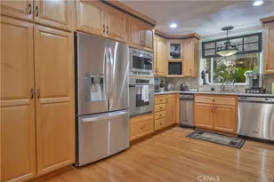 196 N Fairway Dr, Lake Arrowhead, CA 92352 - Photo 14