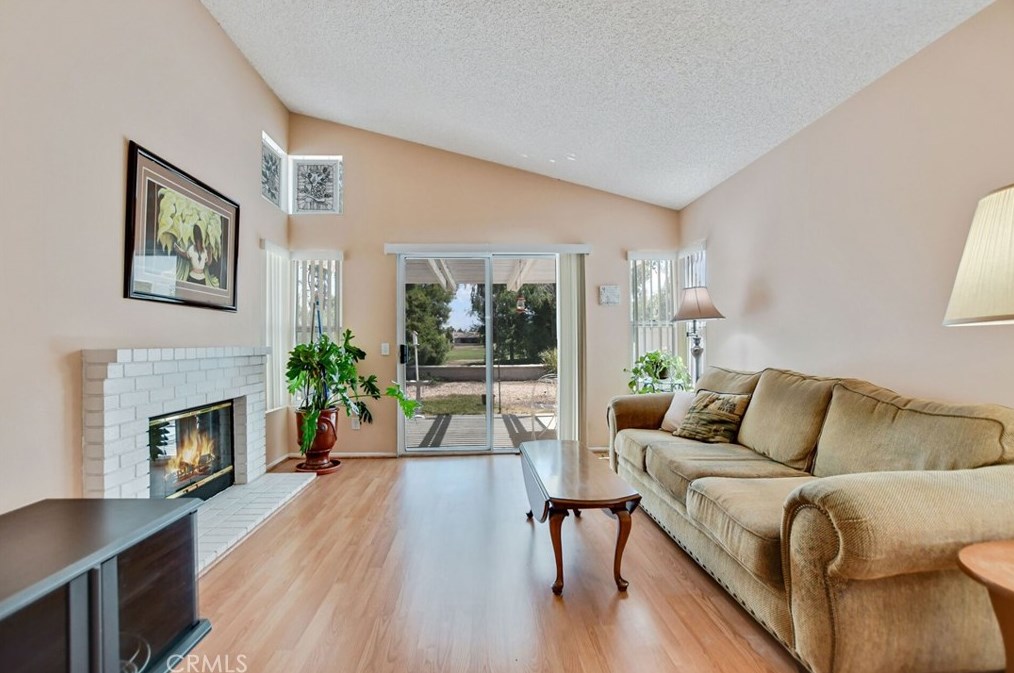 29946 Fernleaf Dr, Menifee, CA 92584