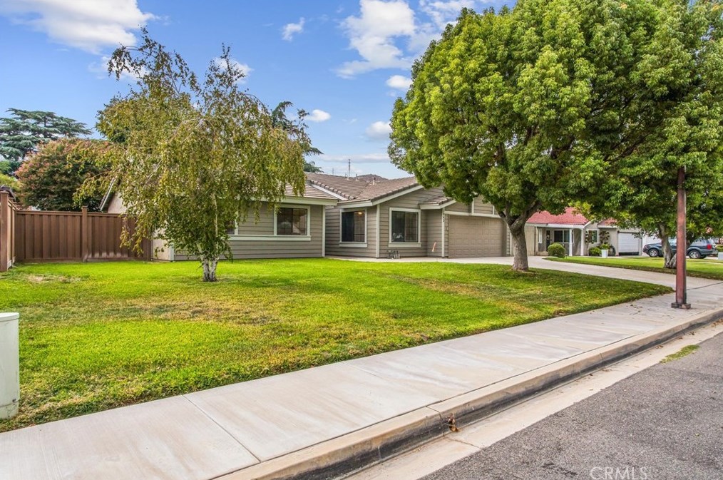 1843 S Cordova Ave, Colton, CA 92324