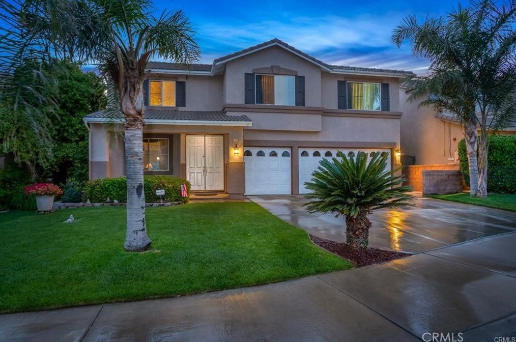 5736 Riverwood Ln, Fontana, CA 92336