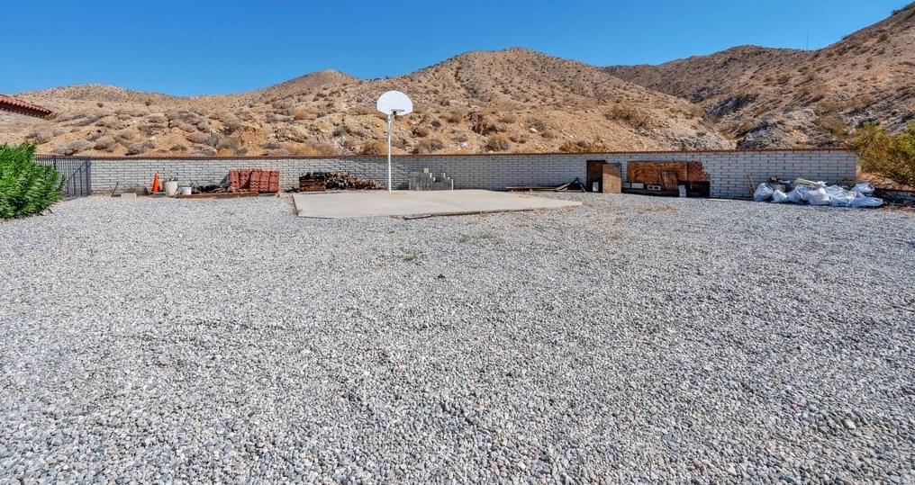 12025 Highland Ave, Desert Hot Springs, CA 92240