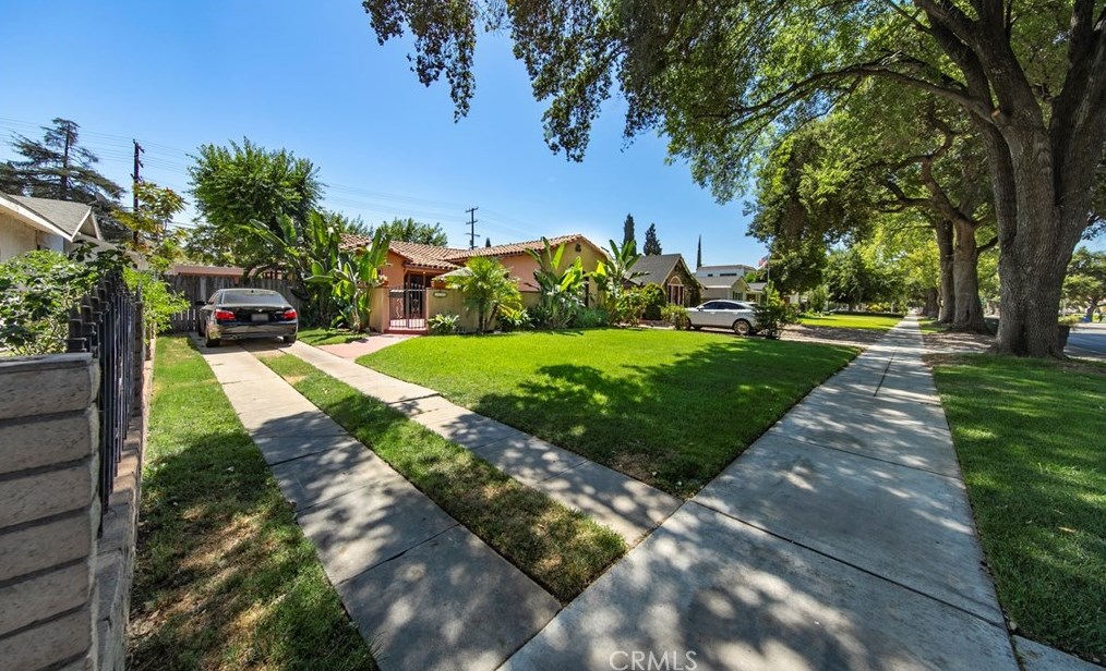 5626 Magnolia Ave, Riverside, CA 92506-1821