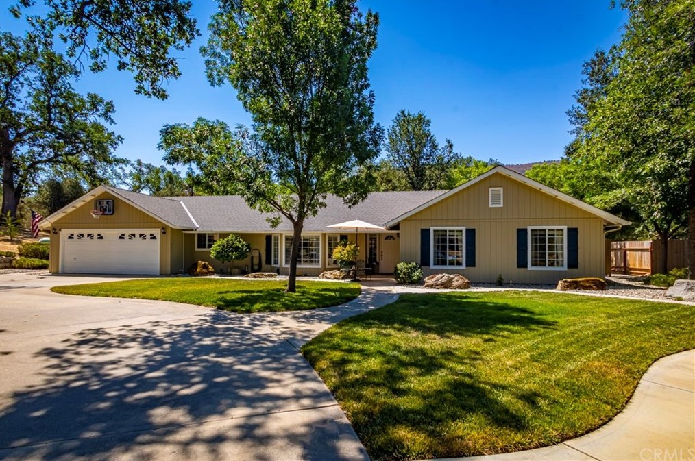 44754 Indian Rock Rd, Nipinnawassee, CA 93601-9633