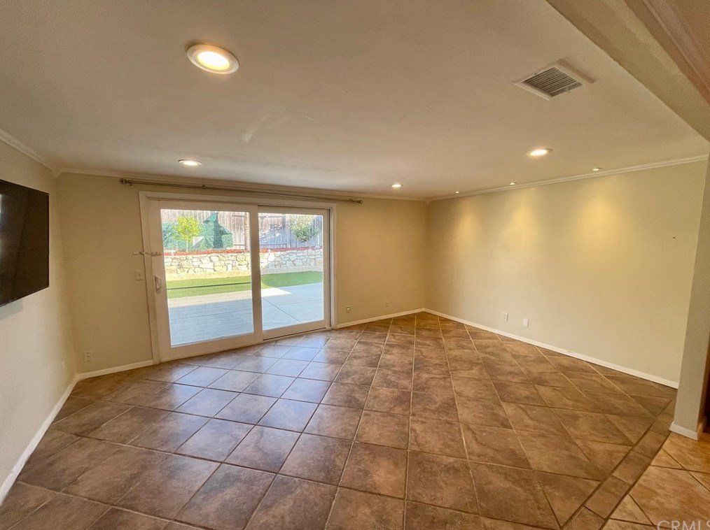 129 Auriga Ave, Lompoc CA 93436-1216 exterior