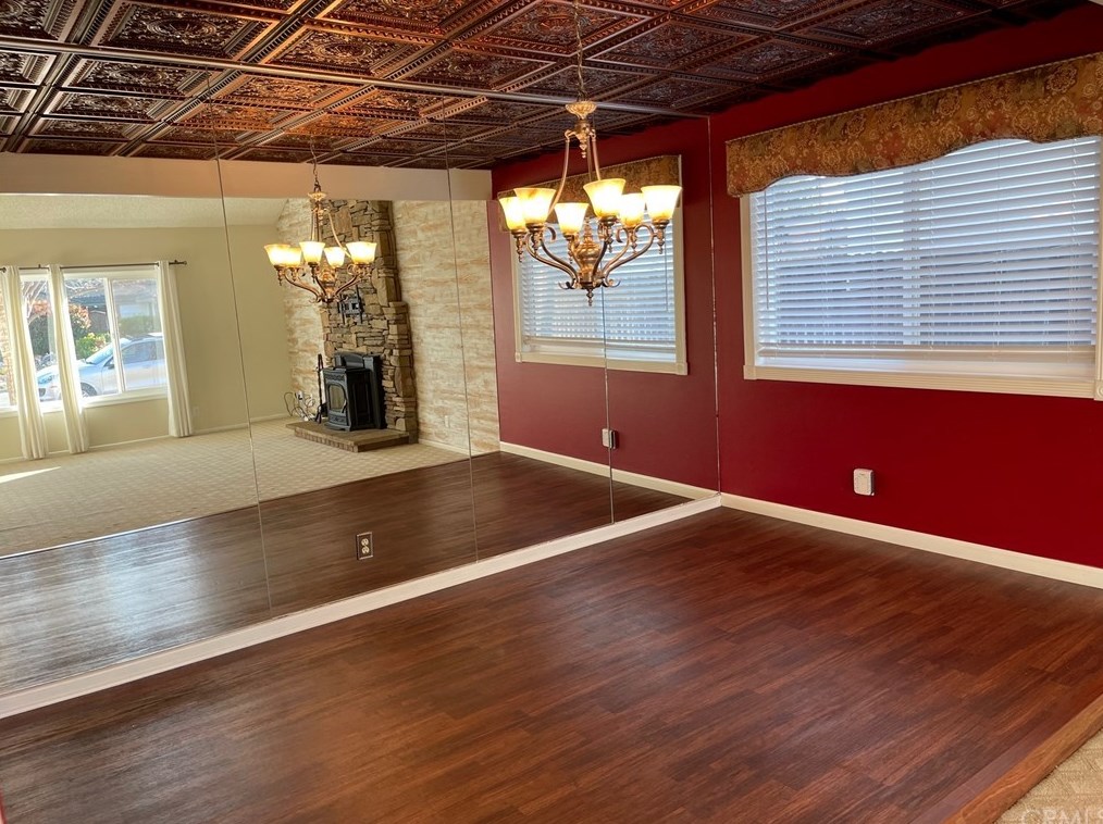 129 Auriga Ave, Lompoc CA 93436-1216 exterior