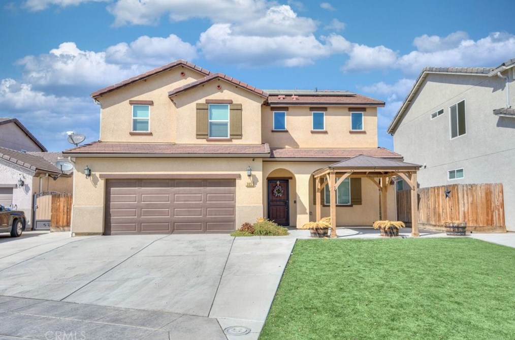 365 St Montelena Ct, Madera, CA 93637