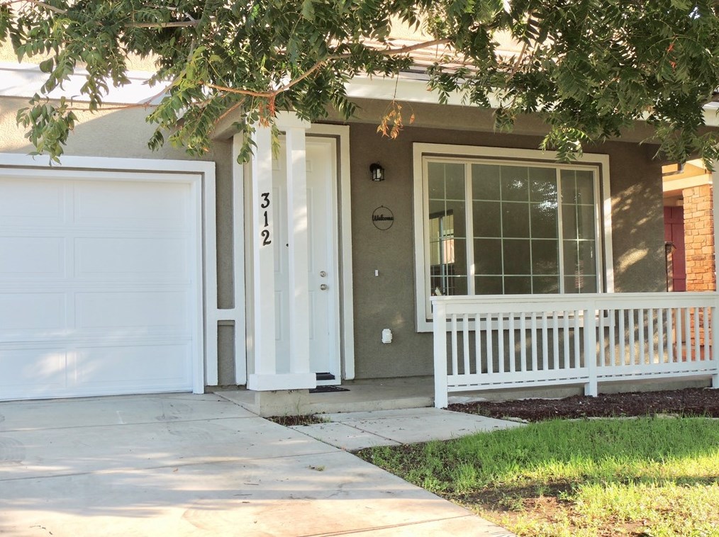 312 Rose Ave, Sharon, CA 93610