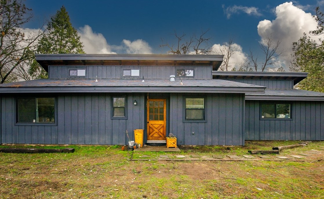 45744 N Oakview Dr, Oakhurst, CA 93644
