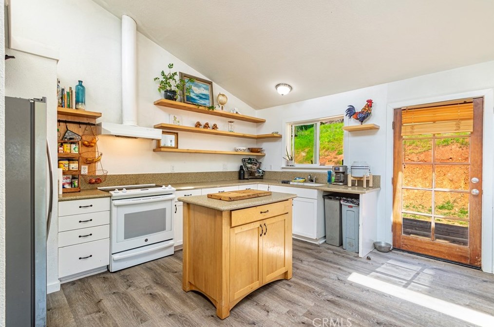 4790 Triangle Rd, Mariposa CA  95338-9649 exterior