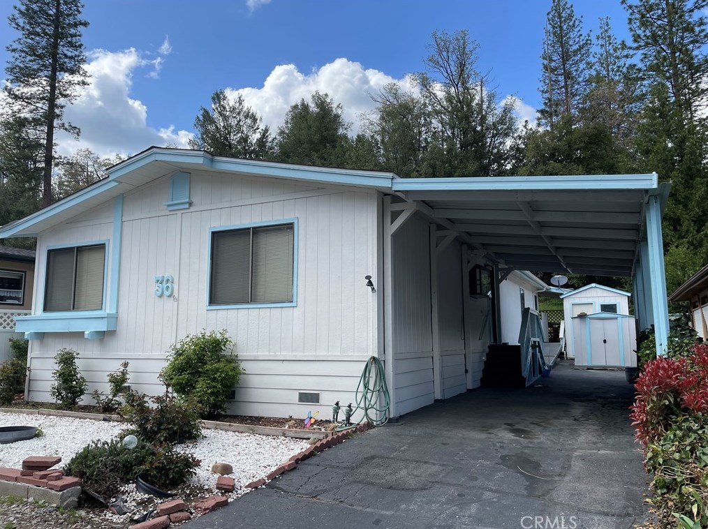 39737 Rd 274 #36, Bass Lake, CA 93604