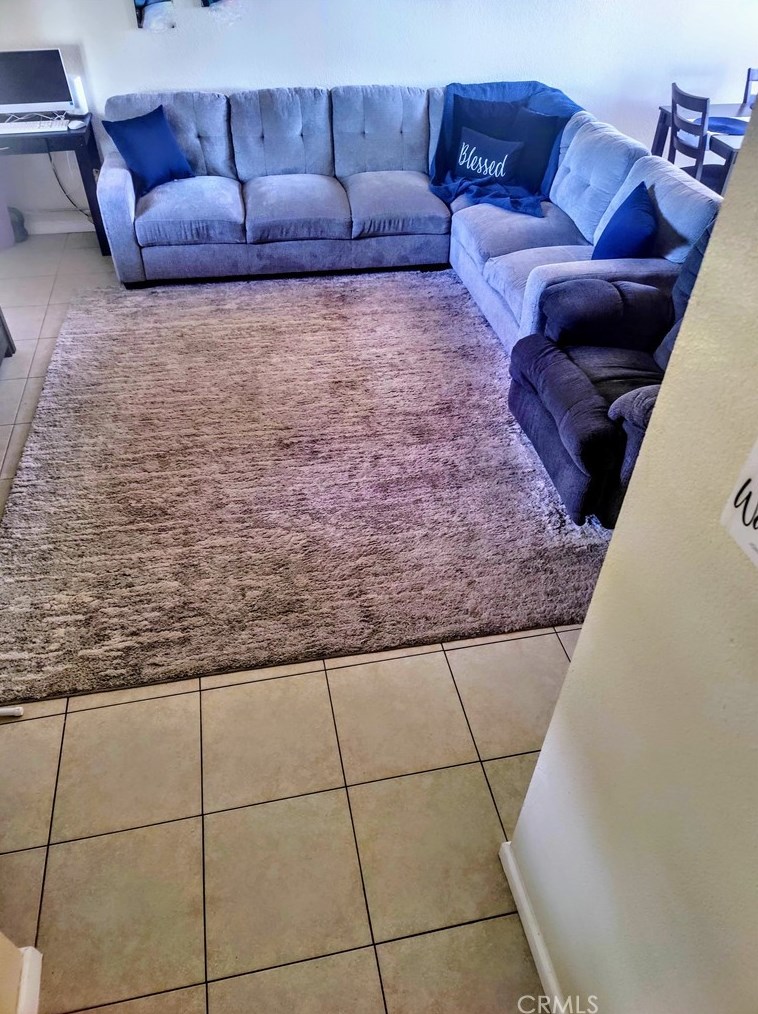 221 S 9th St, Fowler, CA 93625