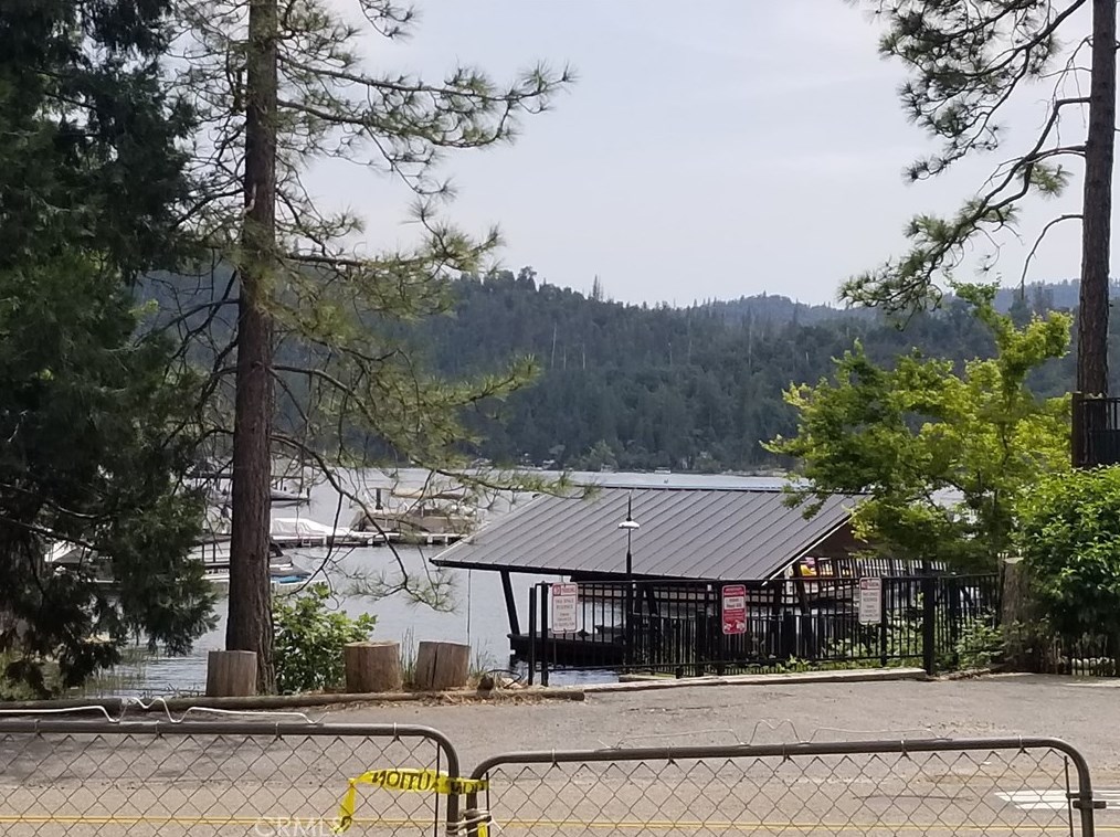 53819 Rd 432, Bass Lake, CA 93604