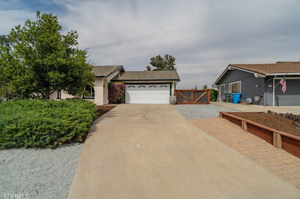 51 Florence Ct, Hollister, CA 95023