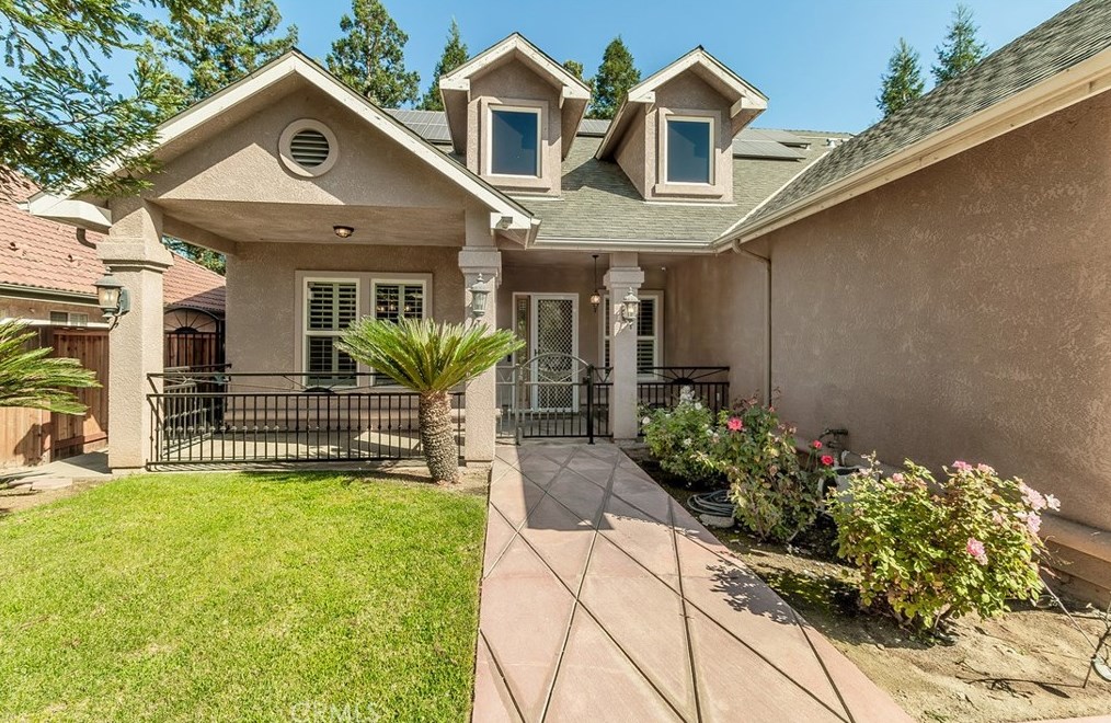 5070 W Minarets Ave, Fresno, CA 93722