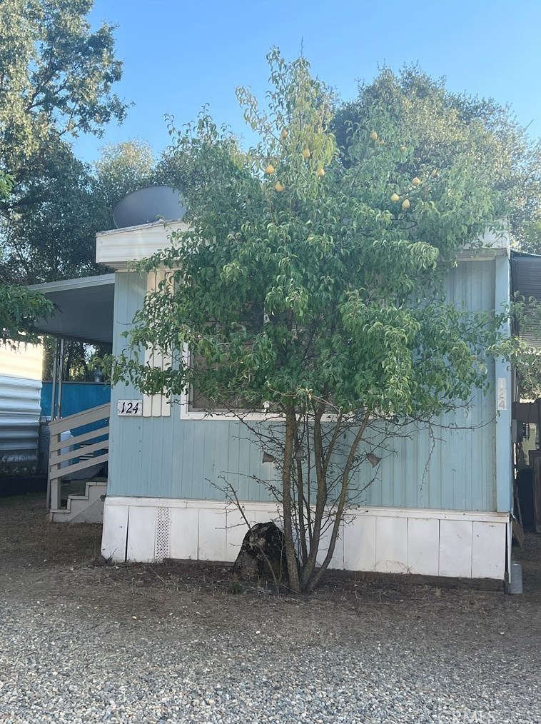 40389 Highway 41, Oakhurst, CA 93644-9440