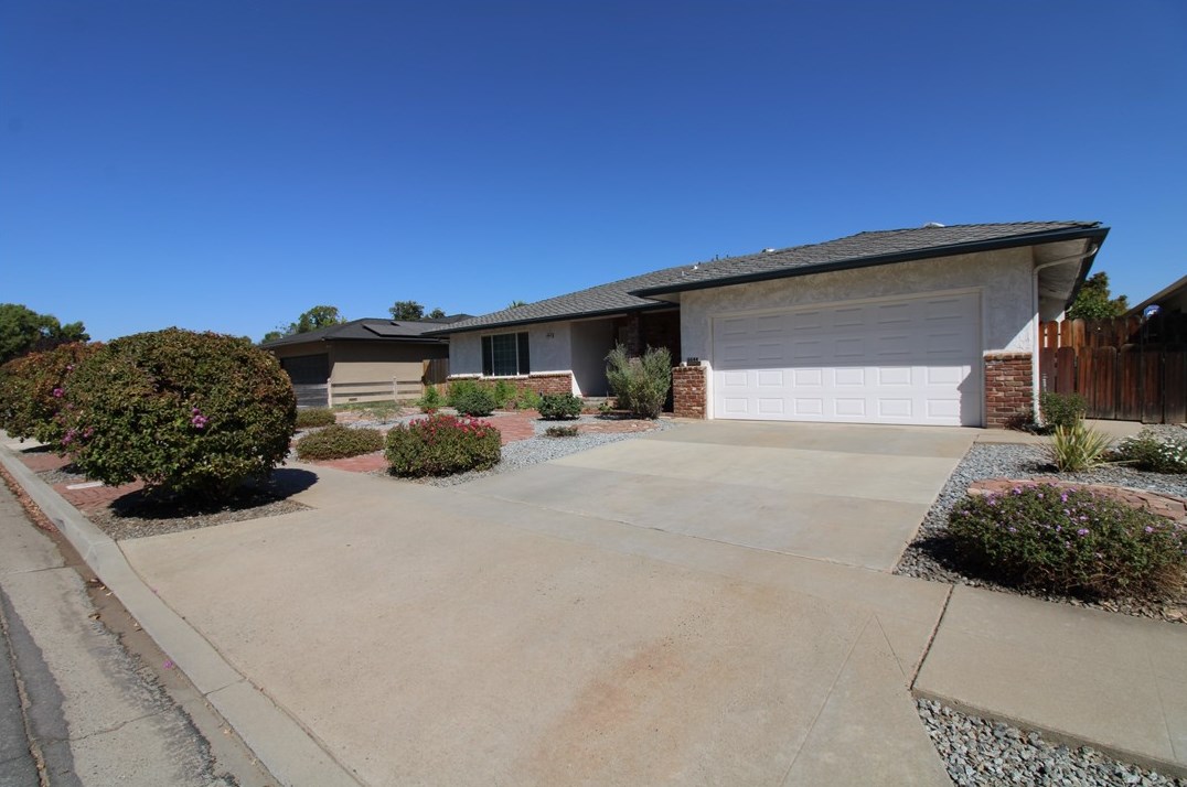 6644 N Fresno St, Fresno, CA 93710
