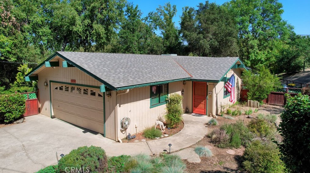 49759 Highview Way, Oakhurst, CA 93644