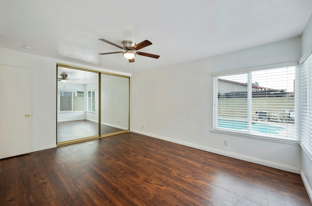 18839 Stefani Ave, Artesia CA  90703-8440 exterior