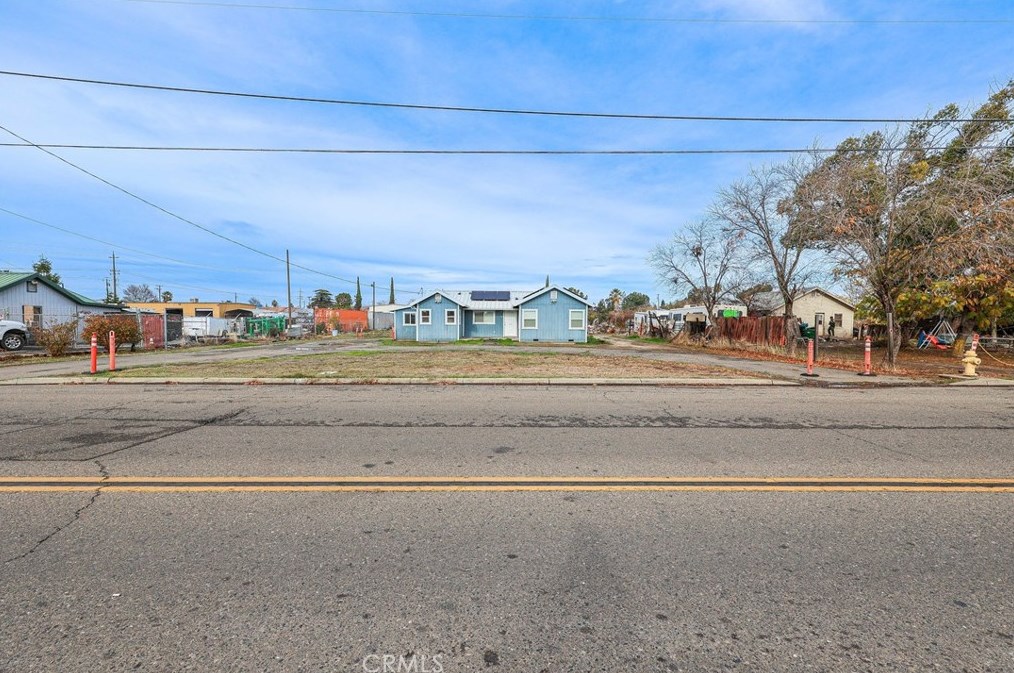 43 Cone Ave, Merced, CA 95341-6906