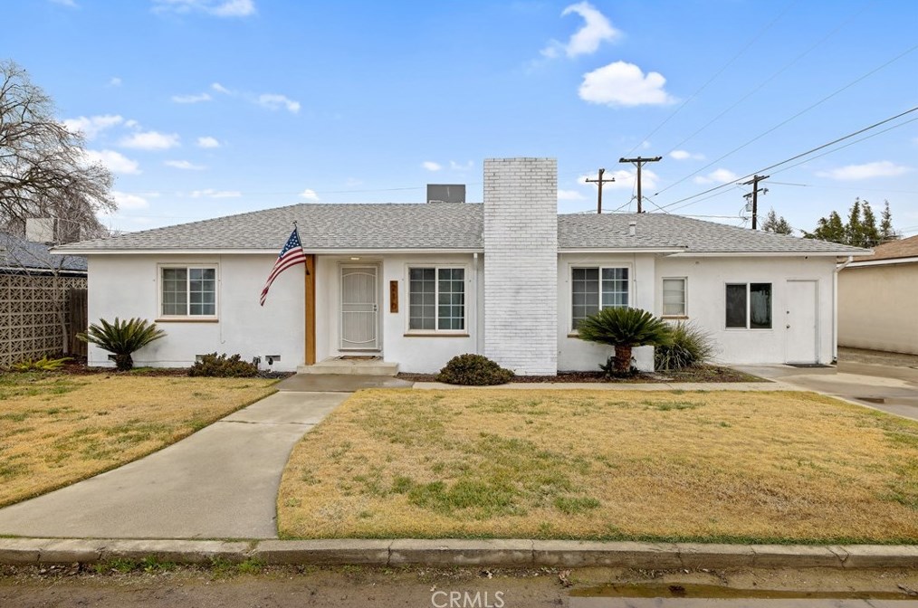 210 Lorita Way, Hanford, CA 93230