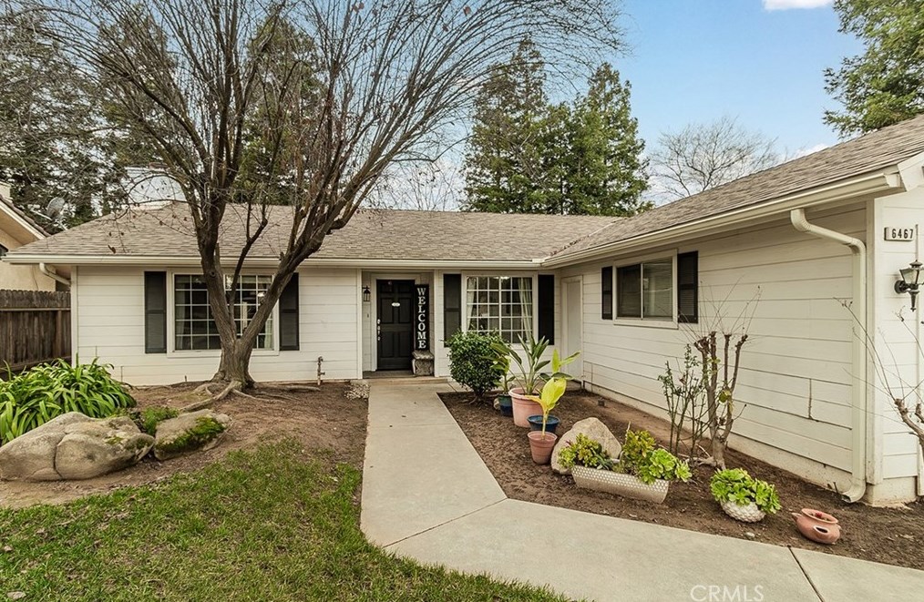 6467 State St, Fresno, CA 93722-3673