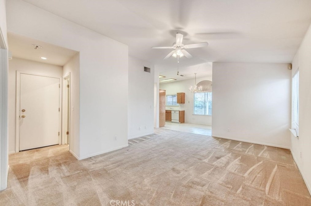 7526 Trellis Cir, Fresno, CA 93720-3685