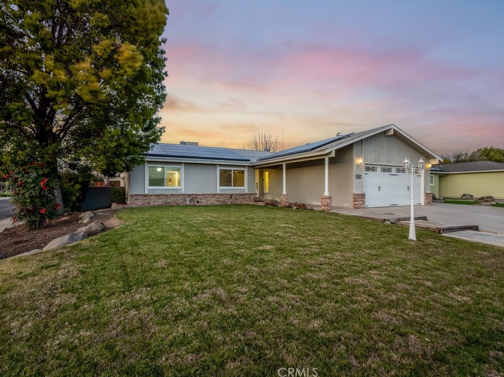 1603 Griffith Ave, Clovis, CA 93611