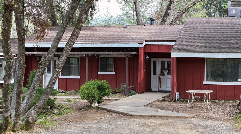 39387 Hidden Oak Dr, Oakhurst, CA 93644