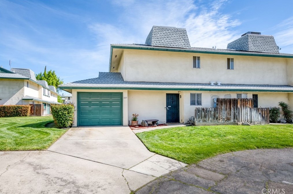 4909 N Winery Cir #107, Fresno, CA 93726