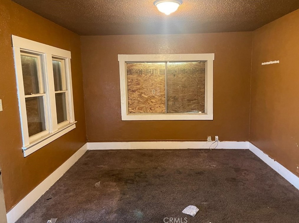 3111 Butler Ave, Fresno, CA 93702-4101