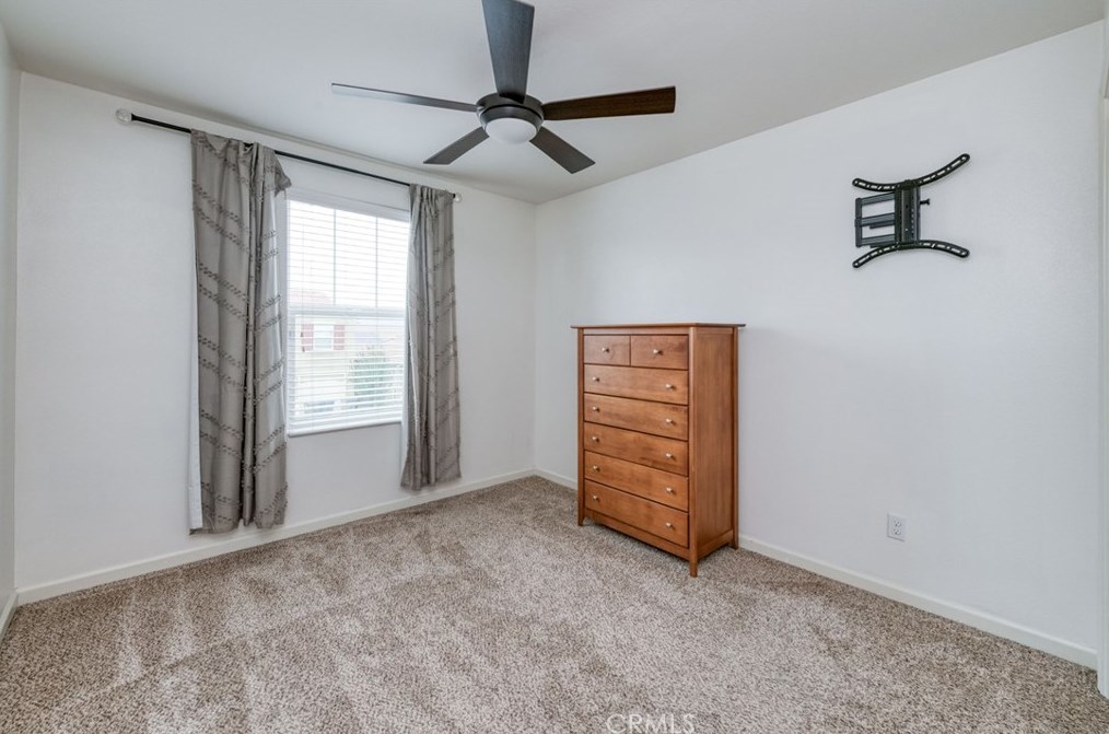 3856 Bellaire Ave, Clovis CA  93619 exterior