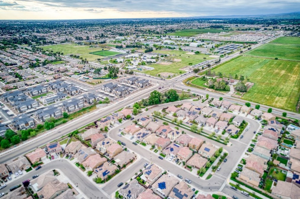 3856 Bellaire Ave, Clovis CA  93619 exterior