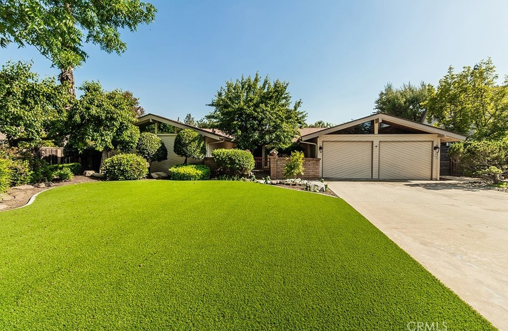 3421 W Los Altos Ave, Fresno, CA 93711