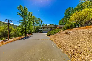 41715 River Falls Rd, Oakhurst, CA 93644 - Photo 2