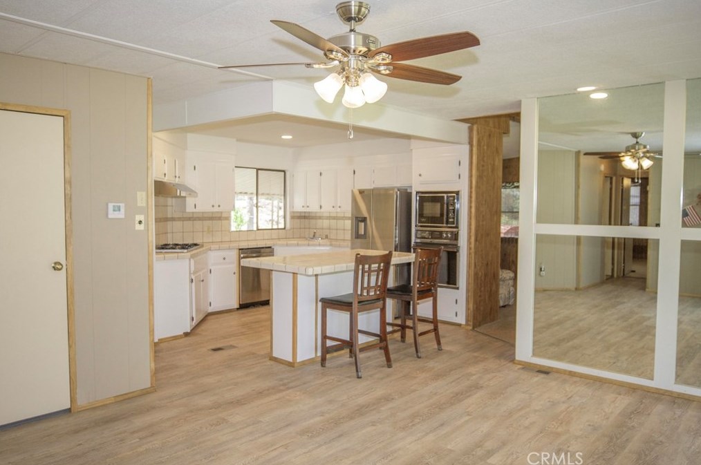 31007 Ruth Hill Rd, Orange Cove CA  93675-9332 exterior