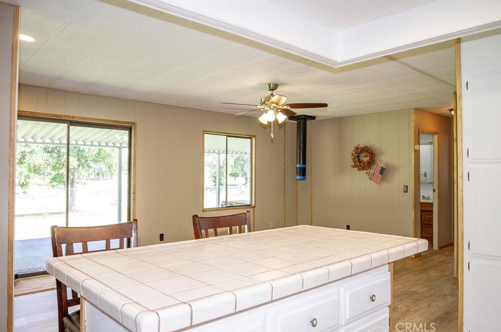 31007 Ruth Hill Rd, Orange Cove CA  93675-9332 exterior