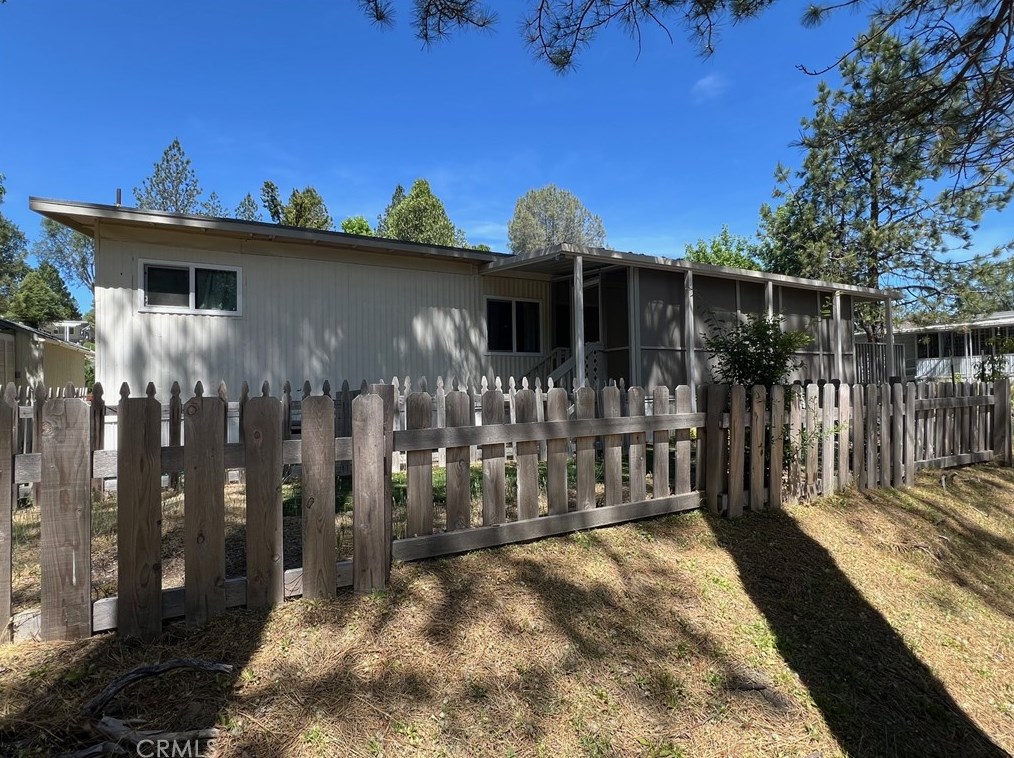 39678 Rd 425b #31, Oakhurst, CA 93644