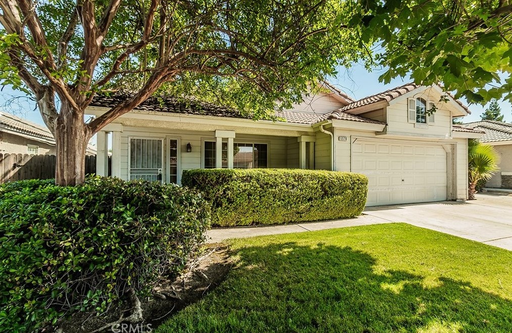 5570 Birch Ave, Fresno, CA 93722-2753