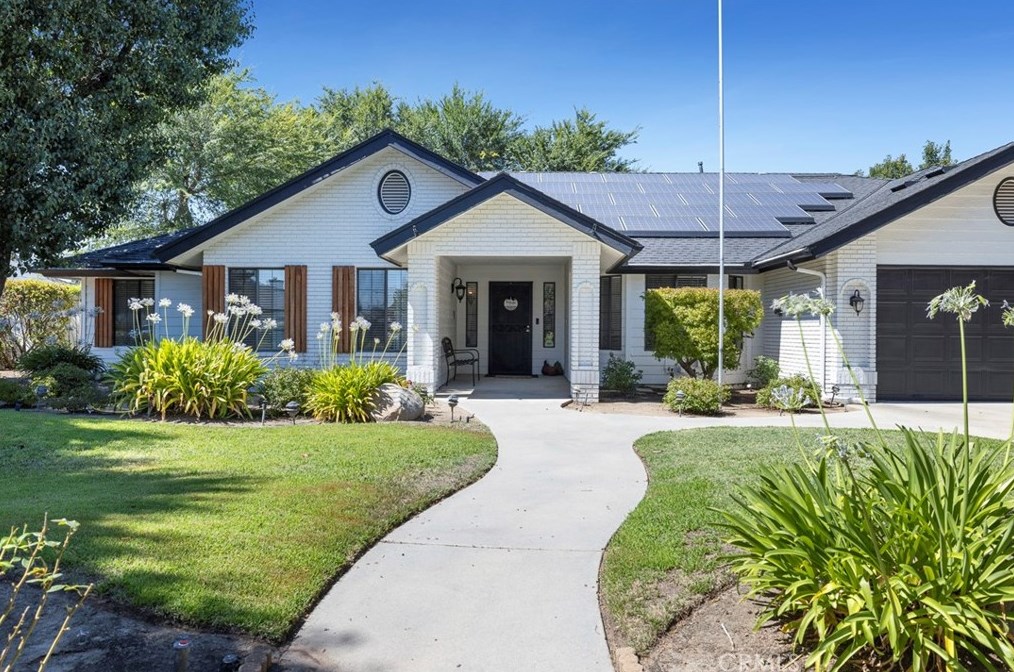 2197 San Gabriel Ave, Clovis, CA 93611-4148