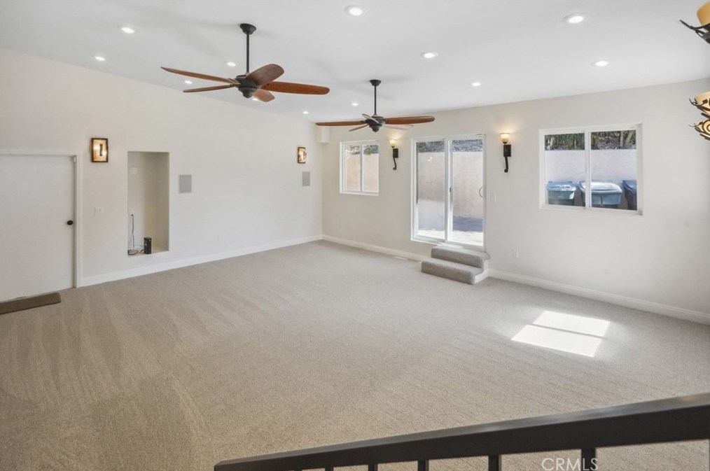 473 Country Hill Rd, Anaheim CA  92808-1353 exterior