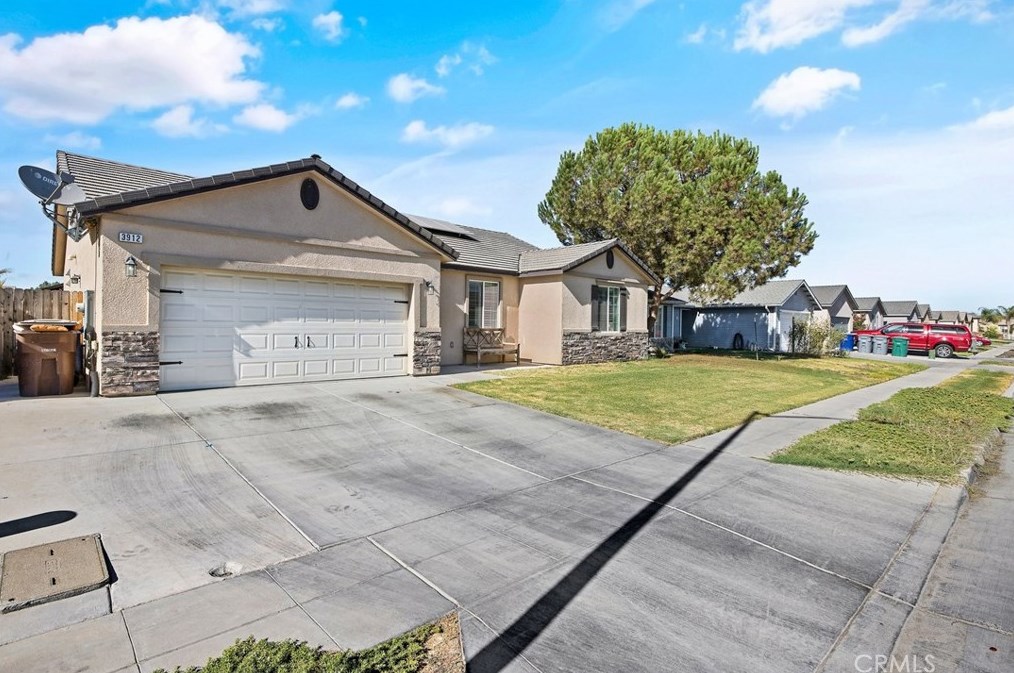 3912 W Wilda St, Riverdale, CA 93656