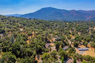 41243 Pamela Pl, Oakhurst, CA 93644 - Photo 12