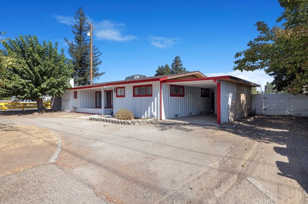 3009 Fowler Ave, Clovis, CA 93611-4563