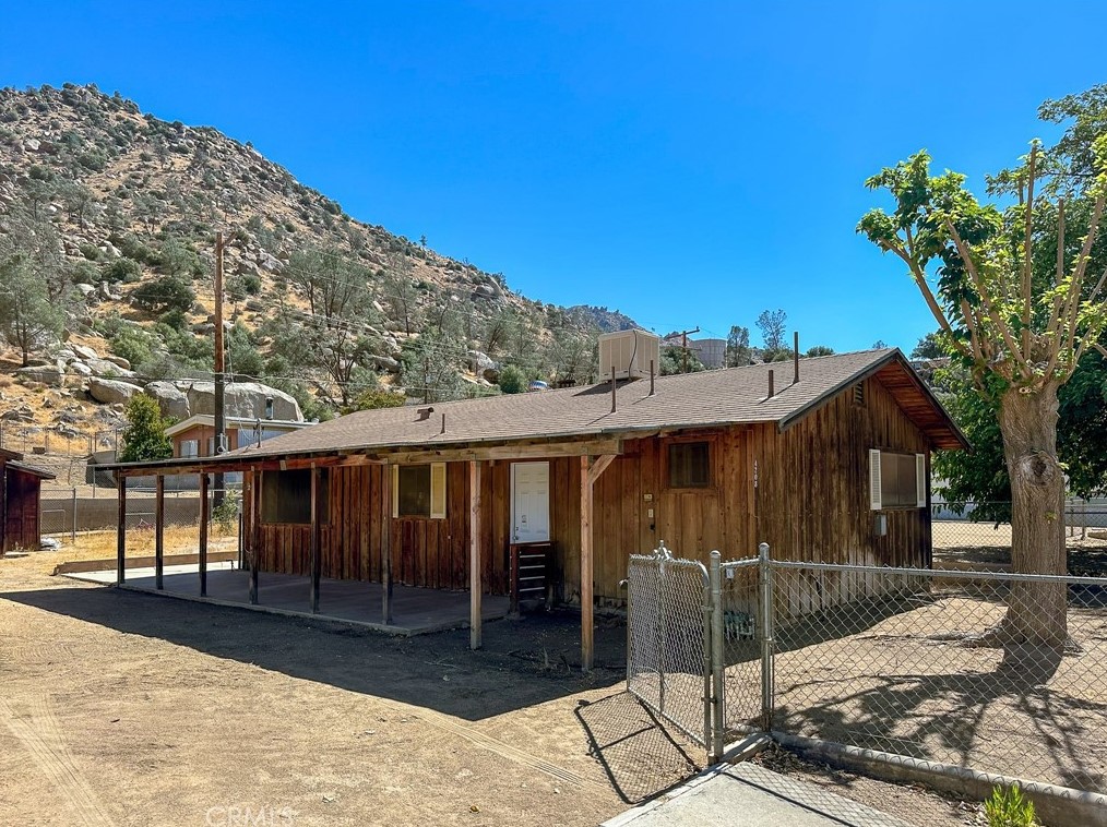 4208 Balboa St, Lake Isabella, CA 93240
