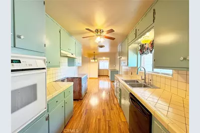 1041 Golden Gate Avenue, Dos Palos, CA 93620 - Photo 6