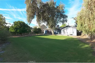 1041 Golden Gate Avenue, Dos Palos, CA 93620 - Photo 36