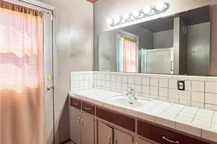 1041 Golden Gate Ave, Dos Palos, CA 93620 - Photo 30