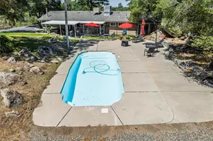 36515 Wells Rd, Coarsegold, CA 93614 - Photo 46